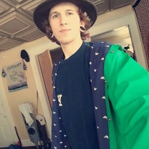 Meet your Posher, Tyler